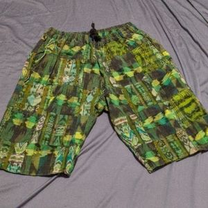 Adjustable green hippie shorts